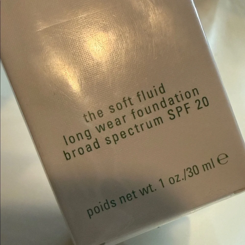 NEW La Mer Soft Fluid Long Wear Foundation - Amber